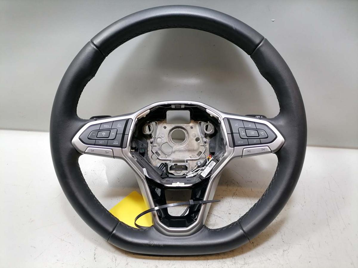 VW Passat B9 original Lederlenkrad mit Multifunktion Bj.2024